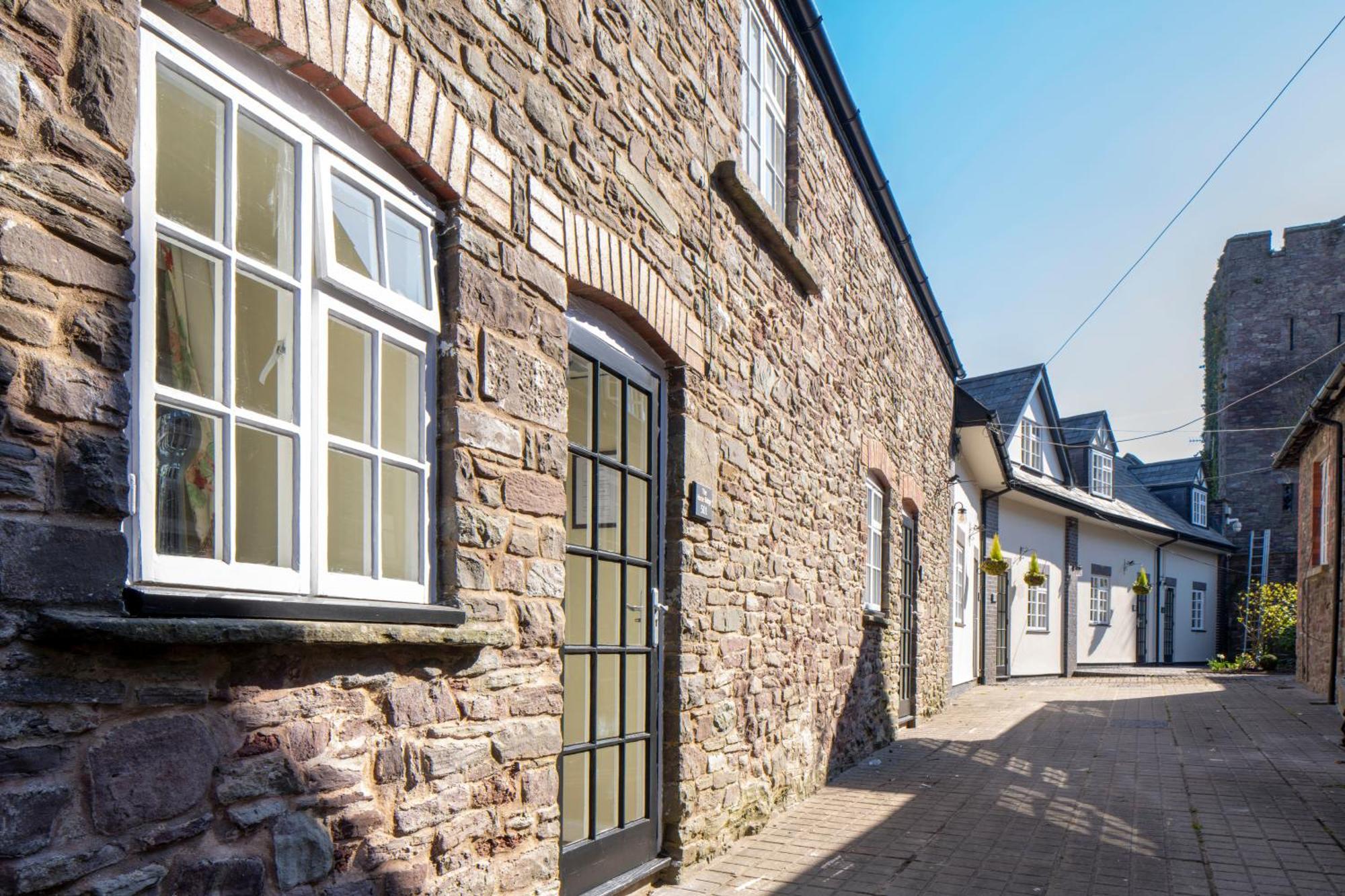 The Castle Of Brecon Hotel, Brecon, Powys Zewnętrze zdjęcie