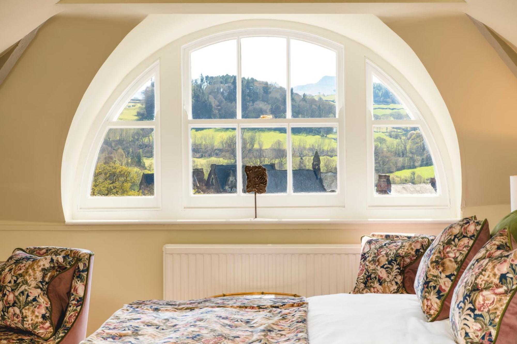 The Castle Of Brecon Hotel, Brecon, Powys Zewnętrze zdjęcie