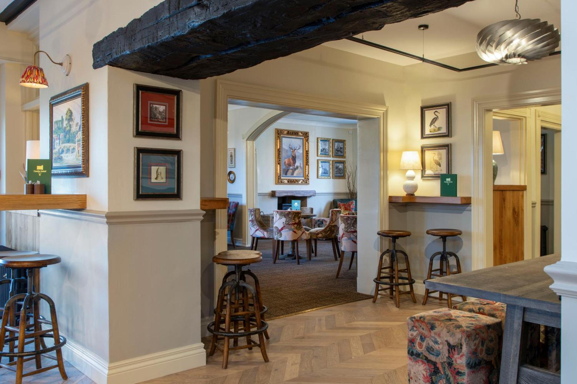 The Castle Of Brecon Hotel, Brecon, Powys Zewnętrze zdjęcie