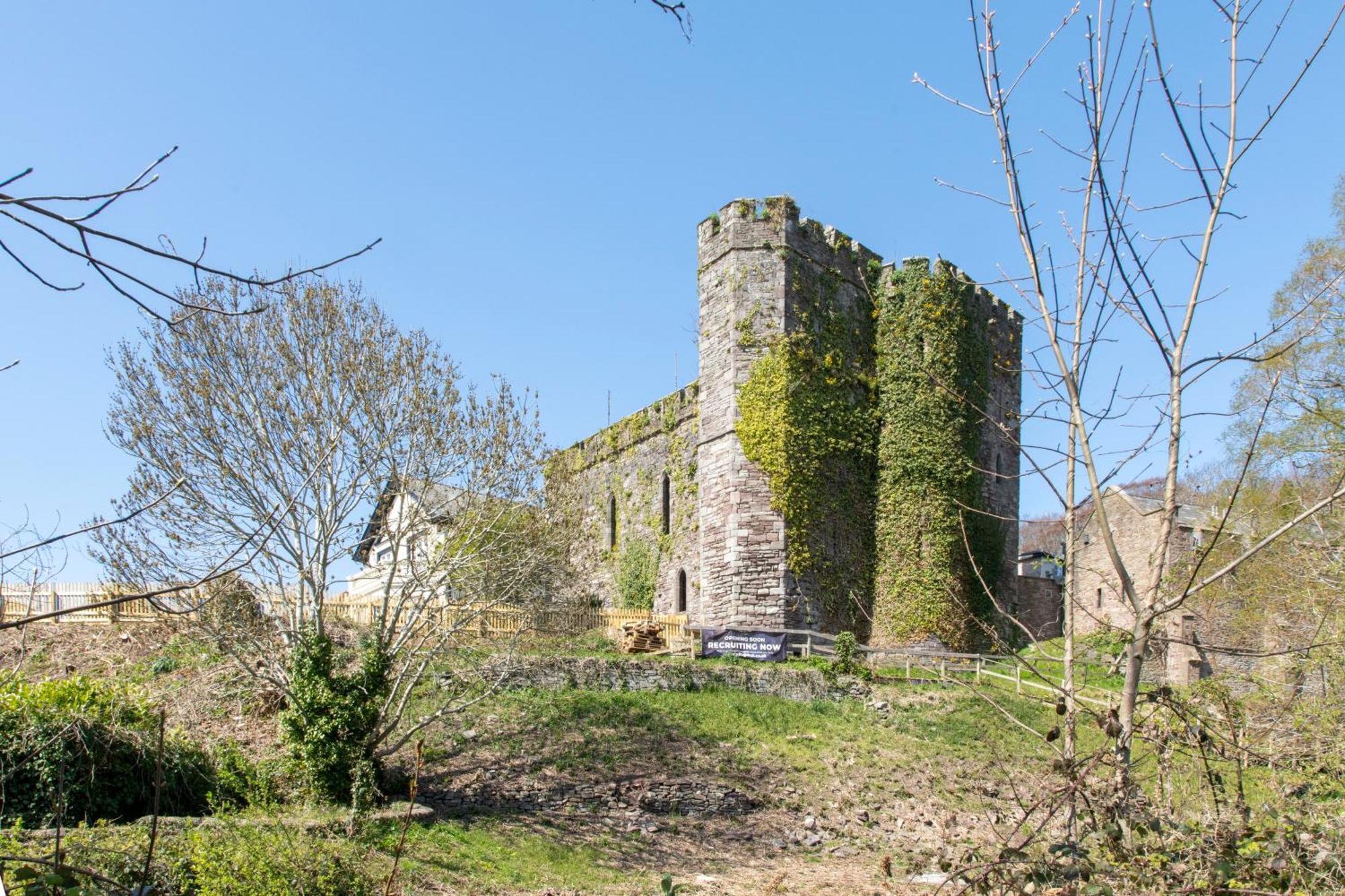 The Castle Of Brecon Hotel, Brecon, Powys Zewnętrze zdjęcie